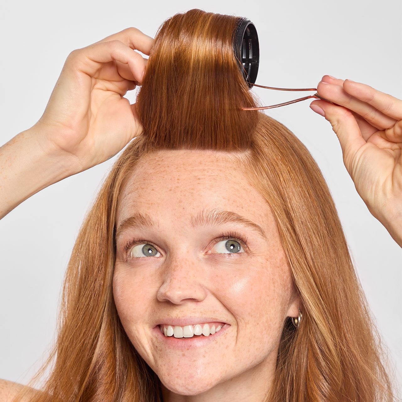 0331-KitschxHairByChrissy-CeramicThermalRollers-Model-1280x1280px.jpg