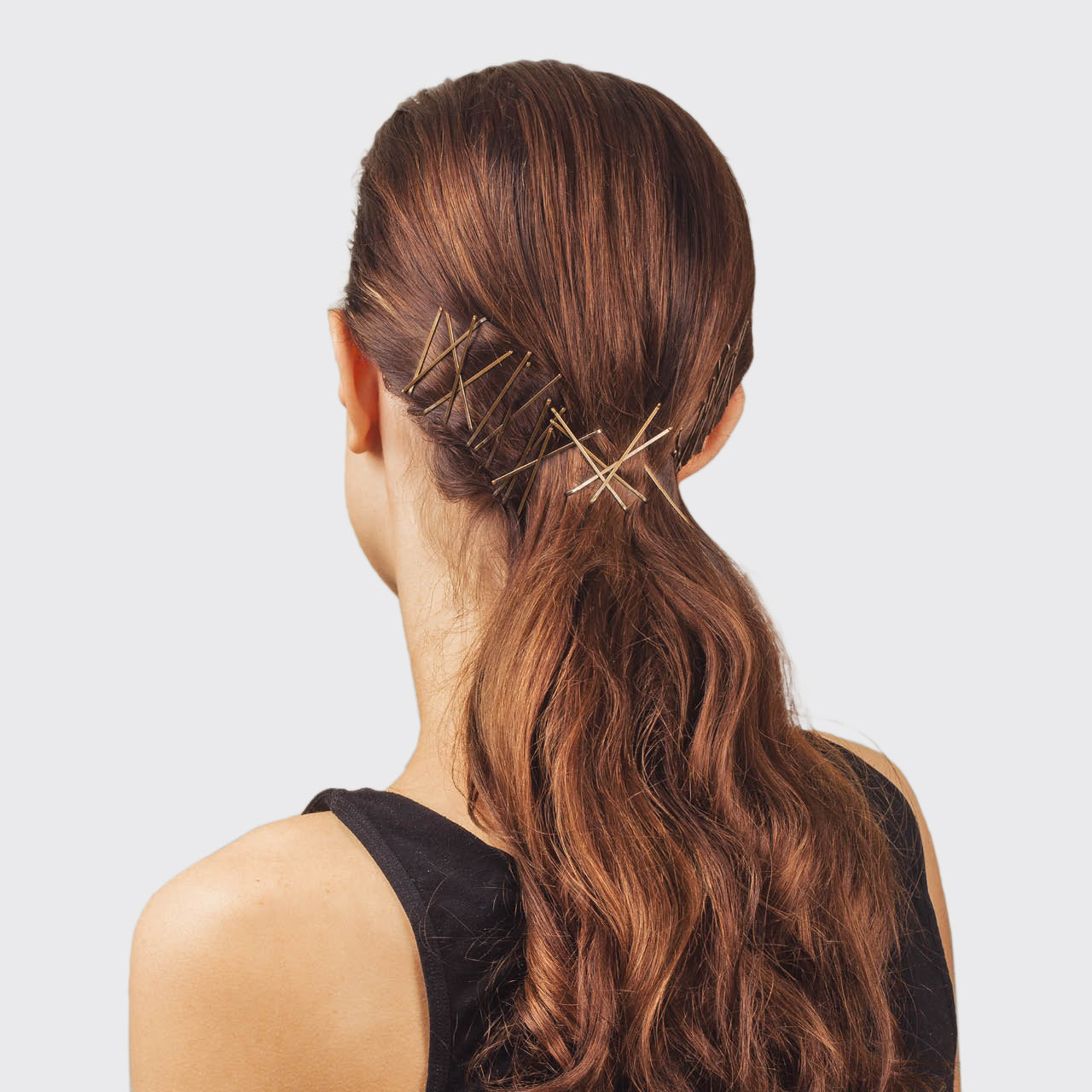14012-1405-KitschPro-lifestyle-essential_bobbyPins-1280x1280px.jpg