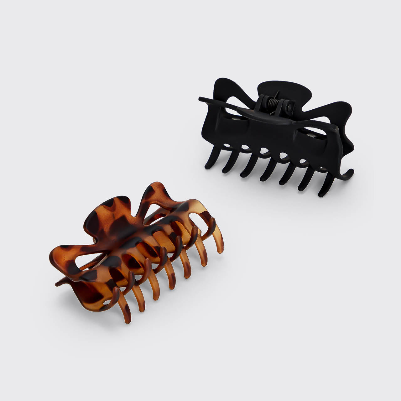 4871-EcoFriendly-LargeClawClip-2pc-Hair-Black_Tort-2-1280x1280px.jpg