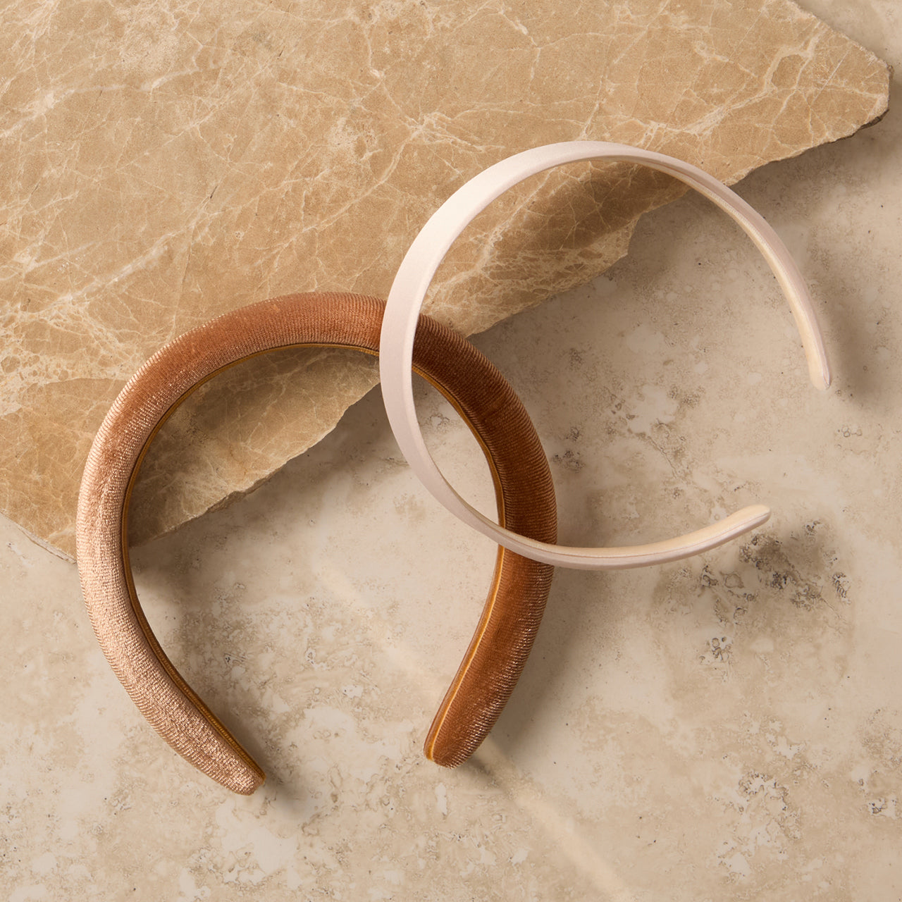 503554-CreativeProductShoot-RecycledFabricSatin_VelvetHeadbands-2pc-Cream_Caramel-Hair-1280x1280px_ac9a7402-a608-4524-af23-4e91db6a100a.jpg