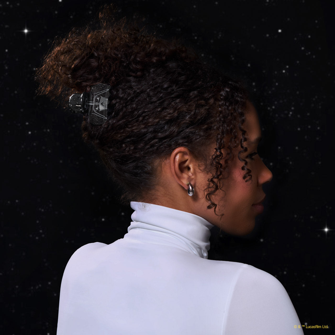 504469-StarWarsxKitsch-GlitterCloudClip-DarthVader-Model-1280x1280px.jpg