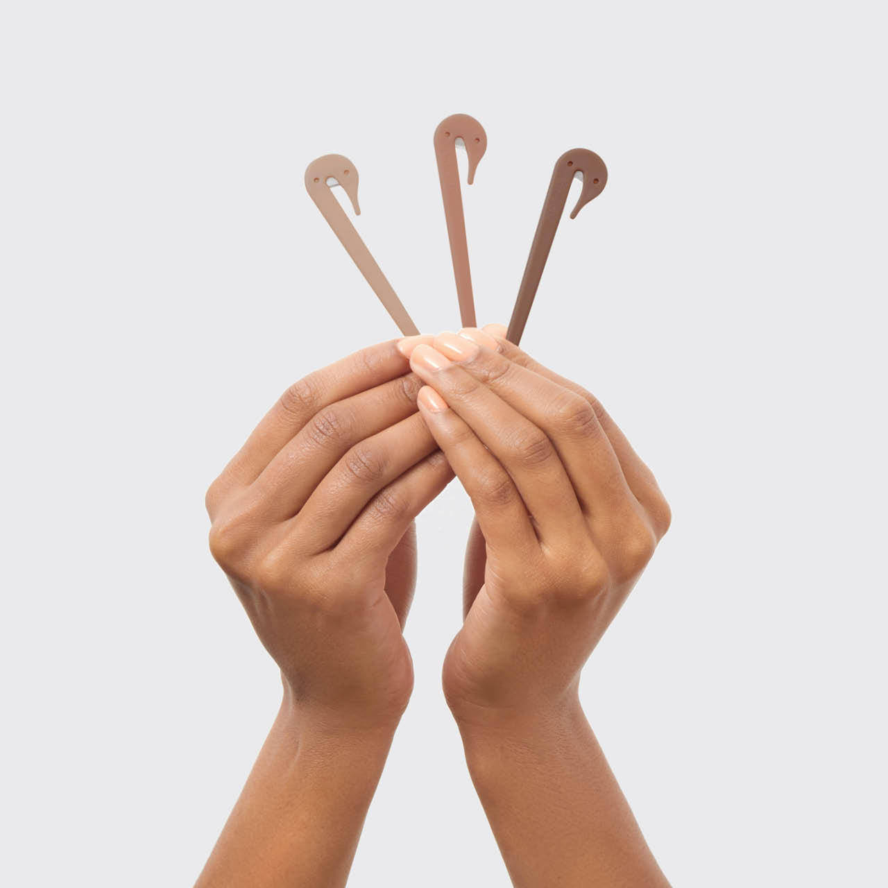 60718-EcoFriendly-ElasticCutter-Model-KitschPro-Neutral-1280x1280px.jpg