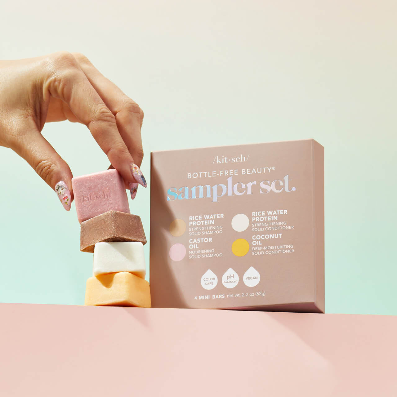62026-CreativeProductShoot-SamplerSet-BottleFreeBeauty-4pc-2-1280x1280px.jpg