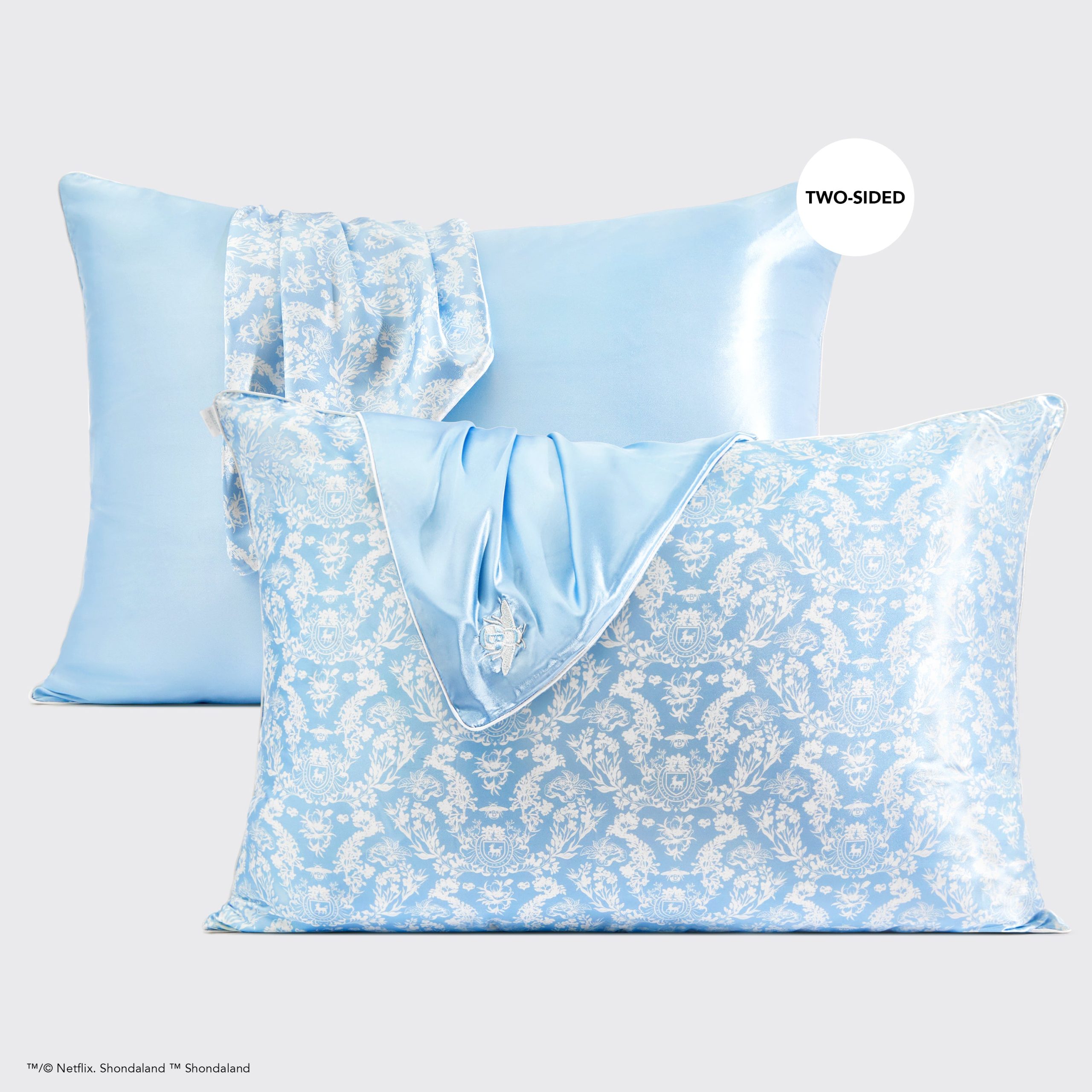 63603-BridgertonxKitsch-StandardSatinPillowcase-ToileDeBlue-Front_Back-300dpi-scaled-1.jpg