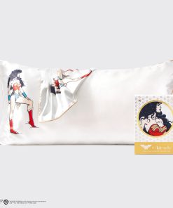 Kitsch x Wonder Woman Satin Pillowcase in Believe in Wonder - King