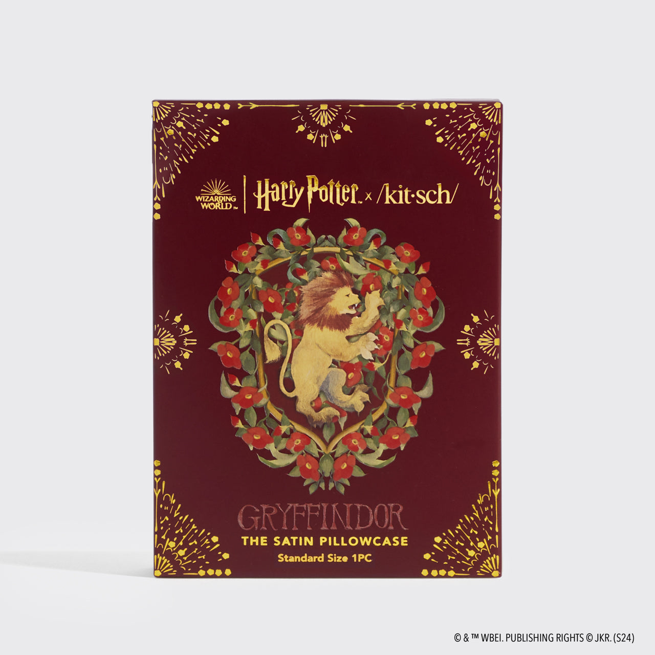 66611-HarryPotterxKitsch-StandardSatinPillowcase-Gryffindor-pkg-1280x1280px.jpg