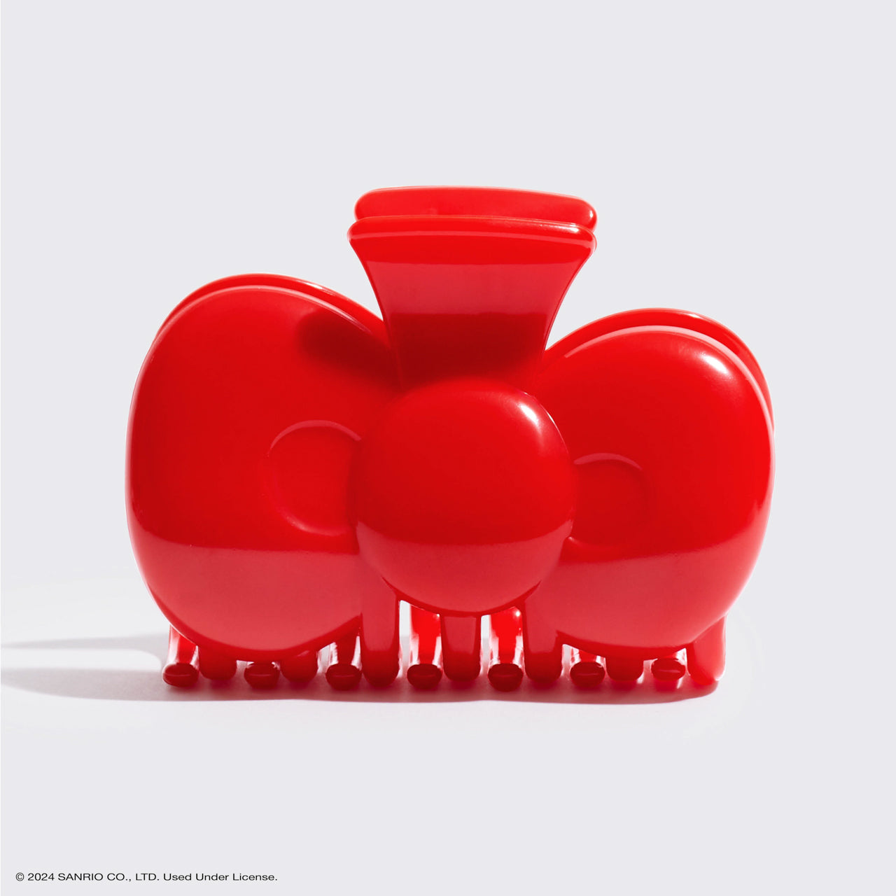 66987-HelloKittyxKitsch-RecycledPlasticBowShapeClawClip-1pc-300dpi.jpg